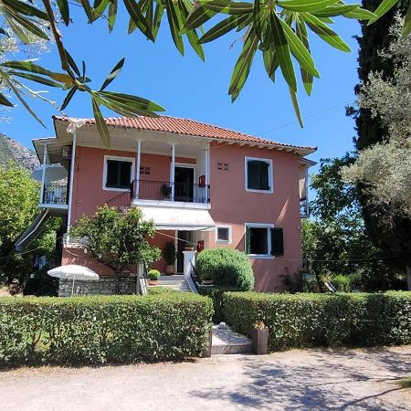 נידרי Villa Petros מראה חיצוני תמונה