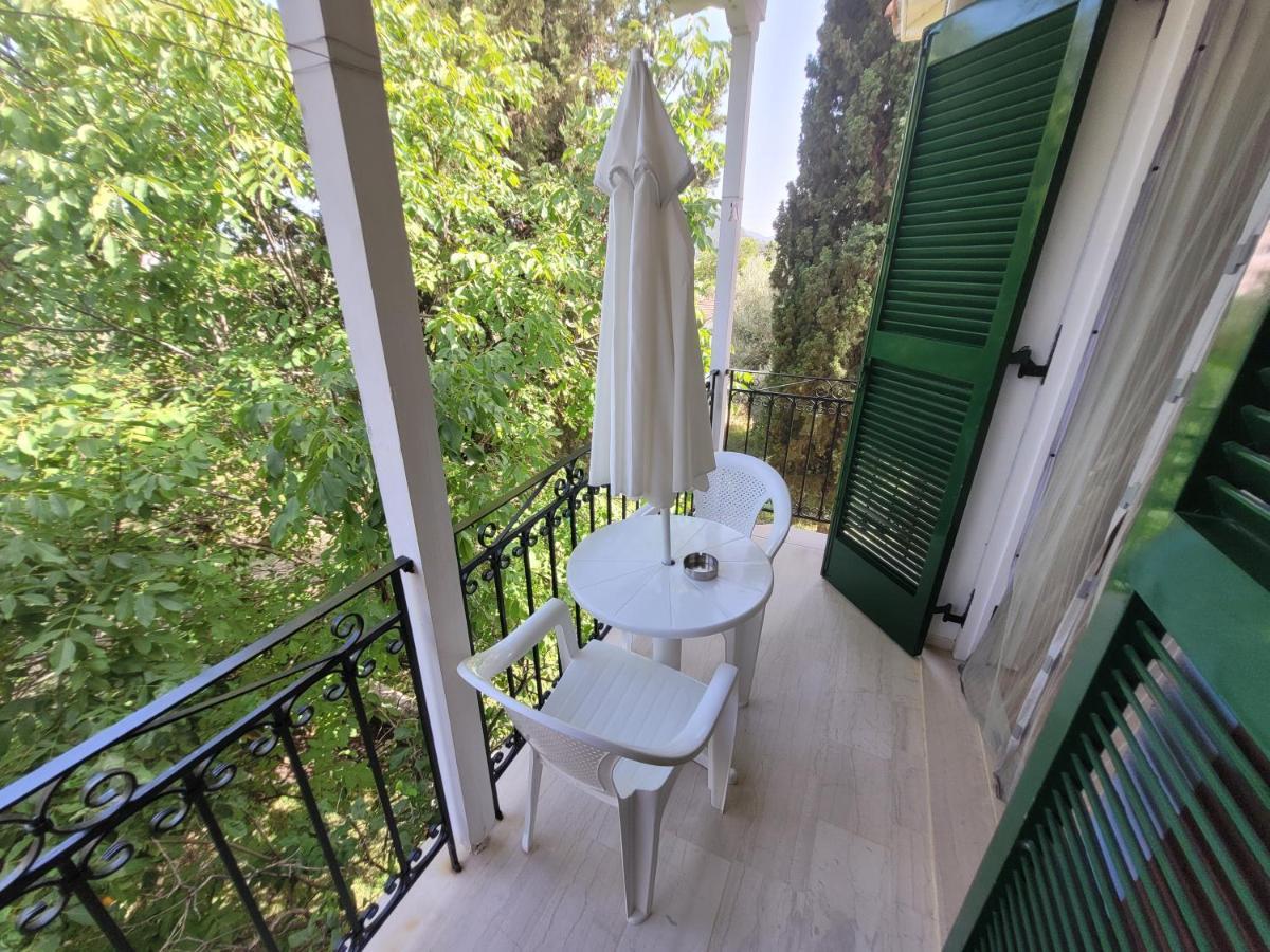נידרי Villa Petros מראה חיצוני תמונה